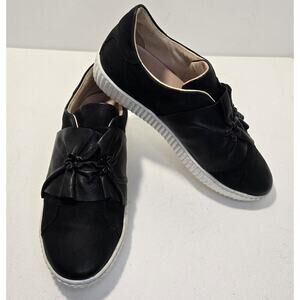 Miz Mooz Orbit Black Leather Sneakers Shoes Slip-0n with Bow Women SZ 38 M